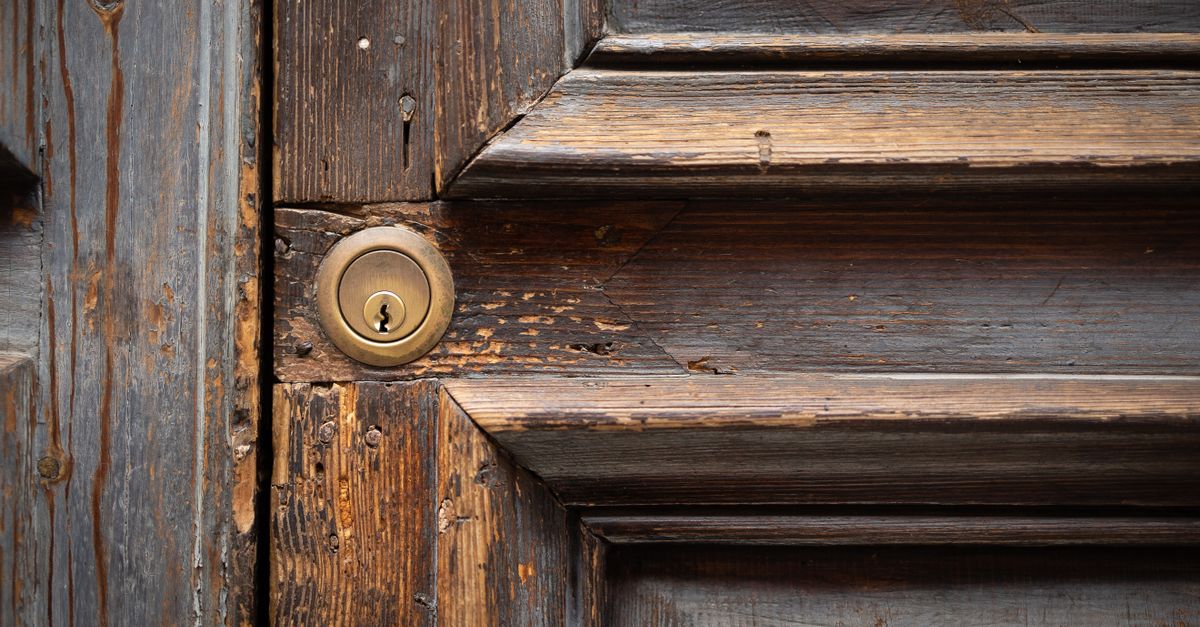 What Locks Can Locksmiths Not Open — And What That Means for You — Bayonne Locksmiths